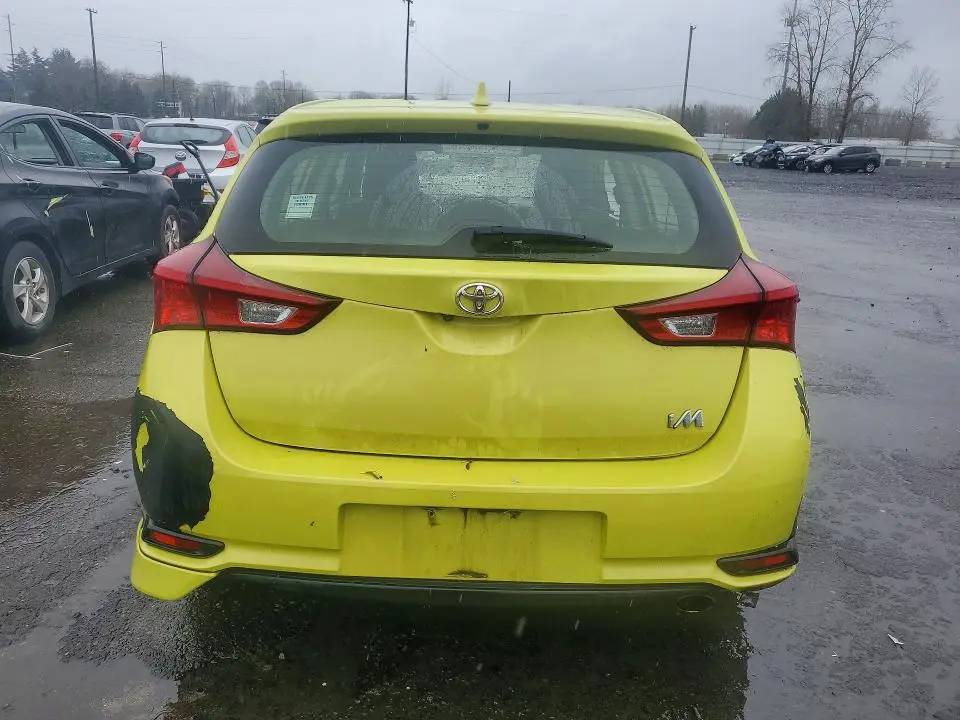 2018 TOYOTA COROLLA IM BASE  