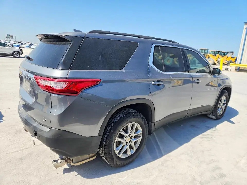 2020 CHEVROLET TRAVERSE LT  