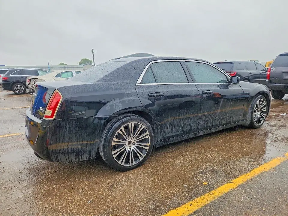 2013 CHRYSLER 300 S  