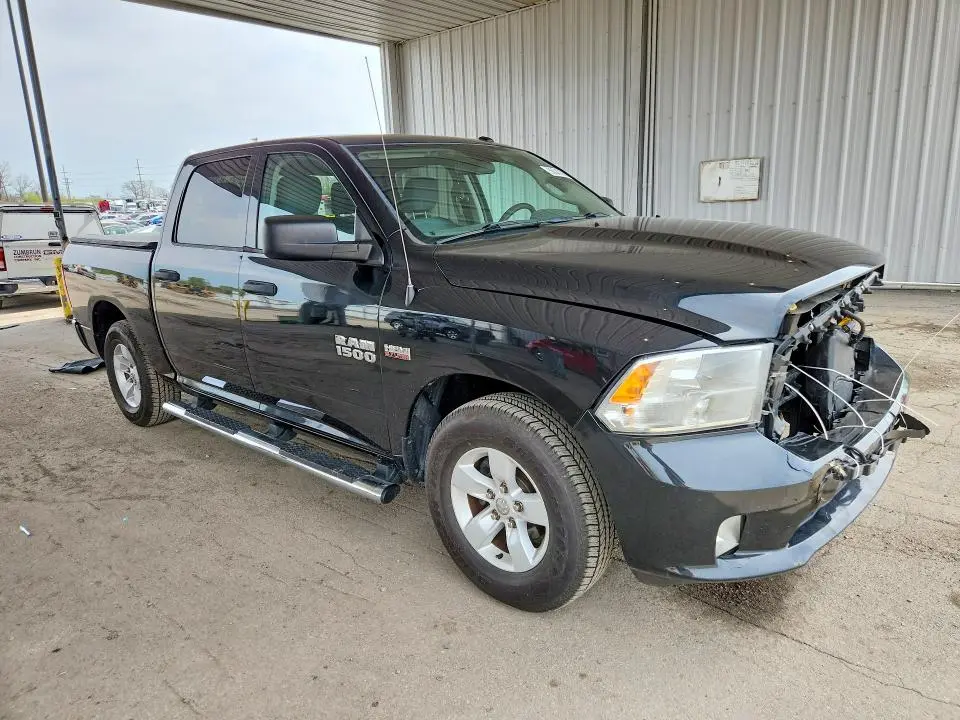 2016 RAM 1500 ST  