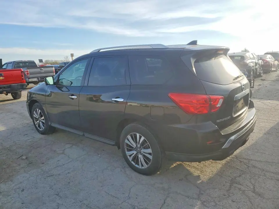 2019 NISSAN PATHFINDER SL  