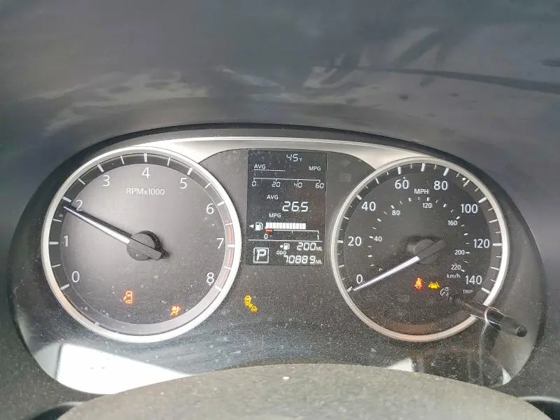 2020 NISSAN KICKS S  