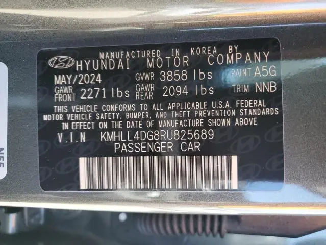 2024 HYUNDAI ELANTRA SE