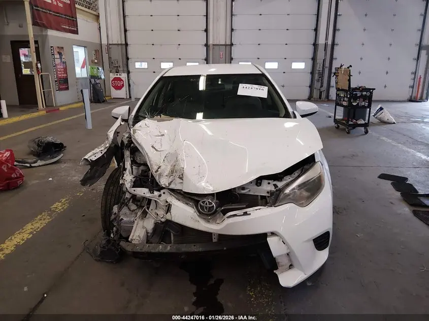 2016 TOYOTA COROLLA LE