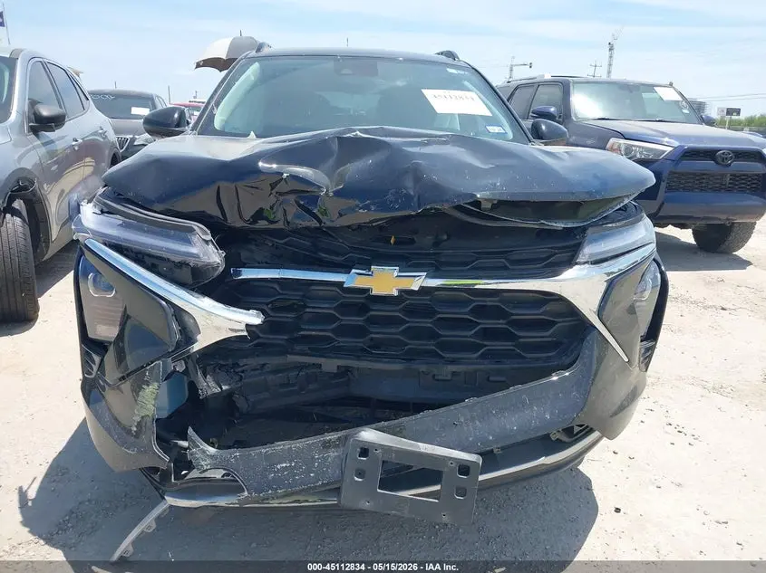 2025 CHEVROLET TRAX FWD LT