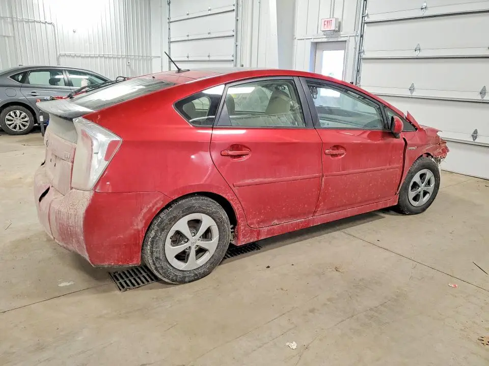 2013 TOYOTA PRIUS   