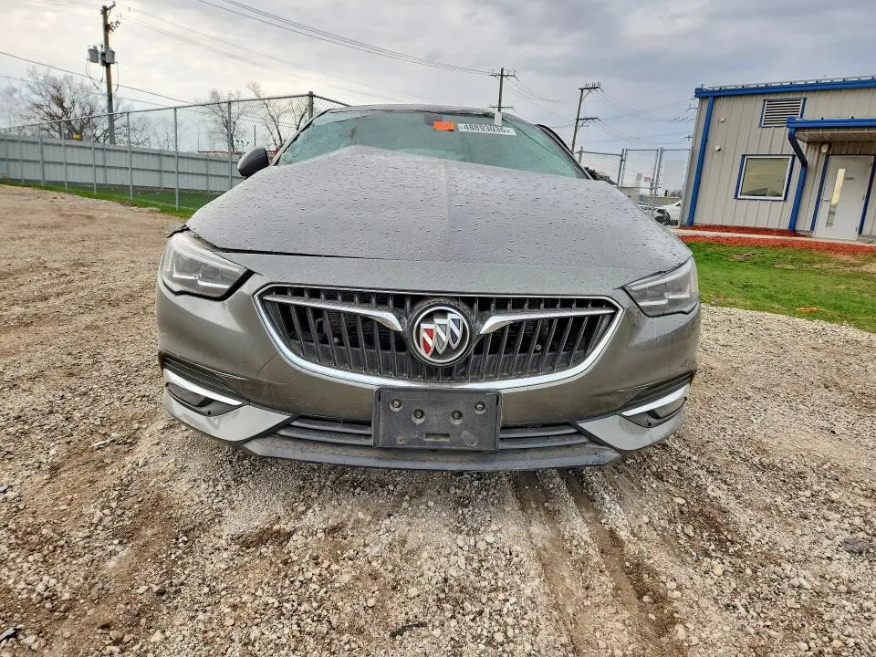 2018 BUICK REGAL ESSENCE  