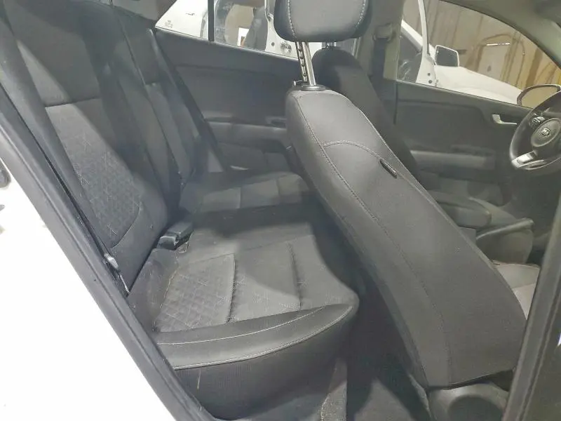 2019 KIA RIO S  