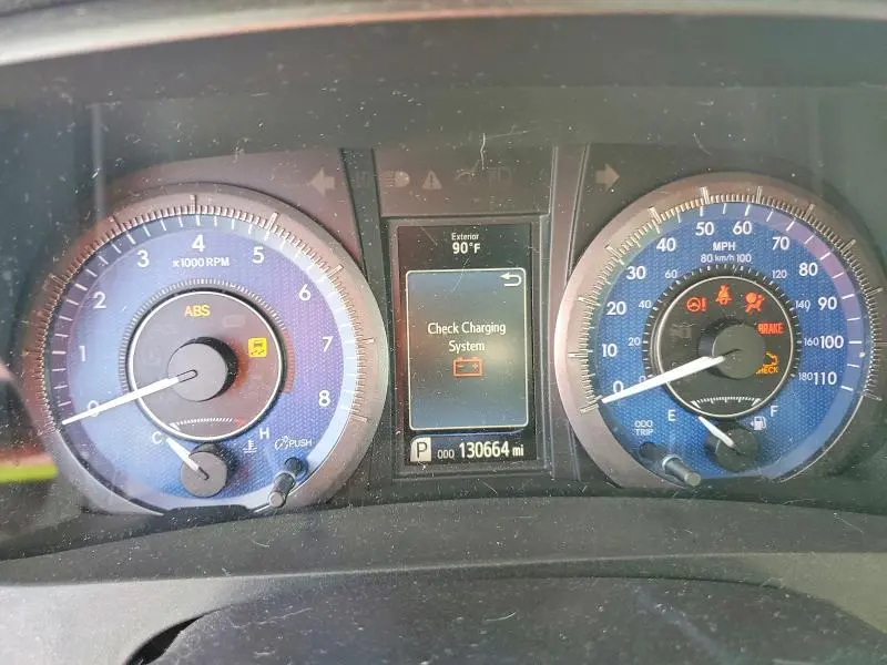 2015 TOYOTA SIENNA XLE PREMIUM 8-PASSENGER  