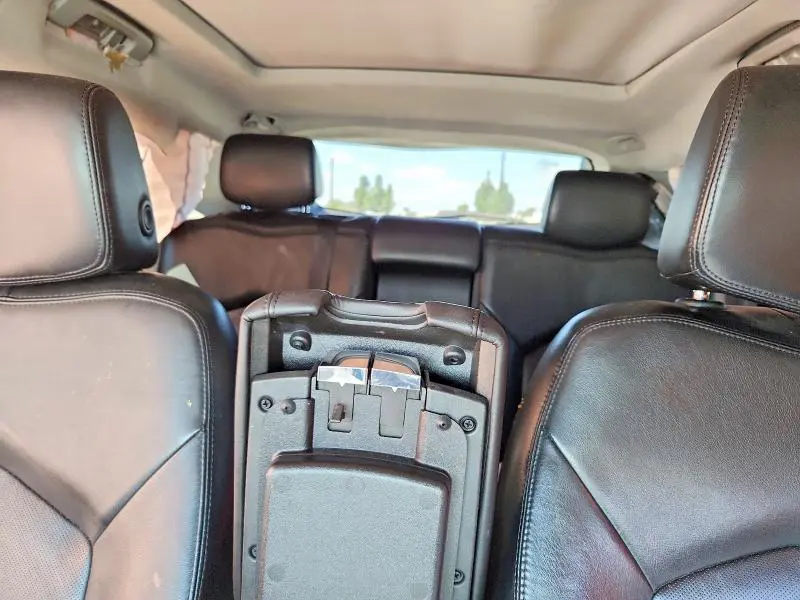 2010 CADILLAC SRX LUXURY COLLECTION  