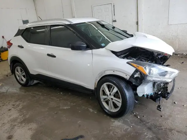 2018 NISSAN KICKS S  