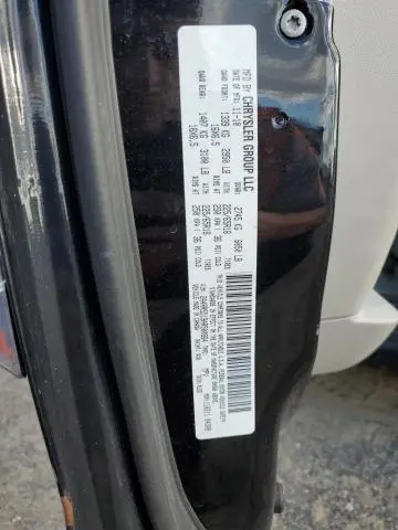 2010 CHRYSLER TOWN & COUNTRY TOURING  