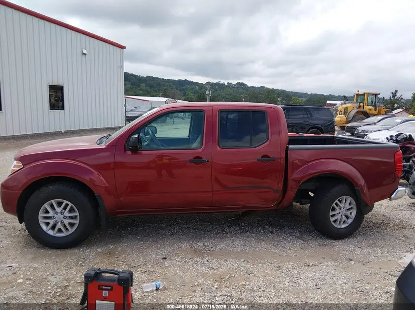 2017 NISSAN FRONTIER SV