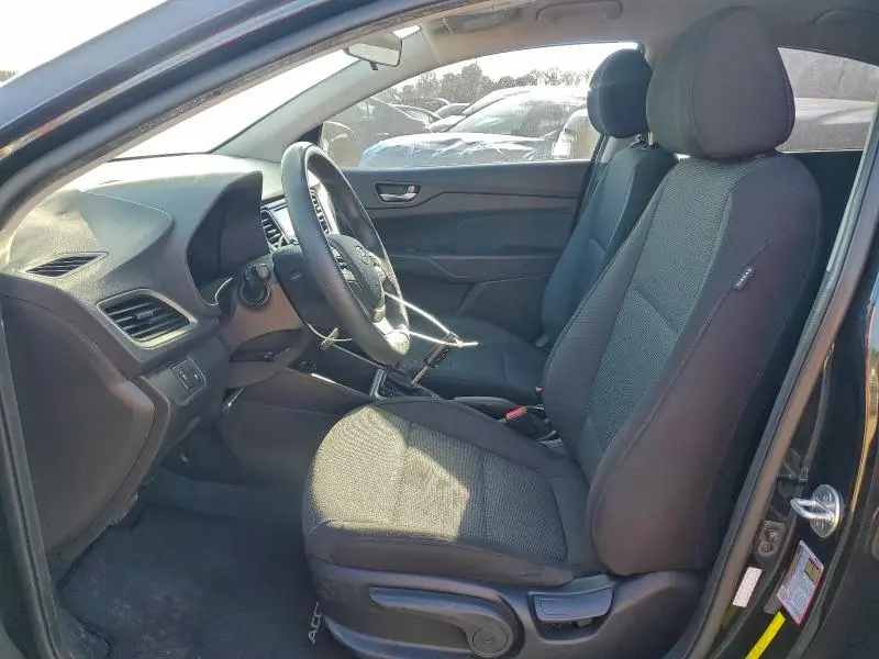 2021 HYUNDAI ACCENT SE  