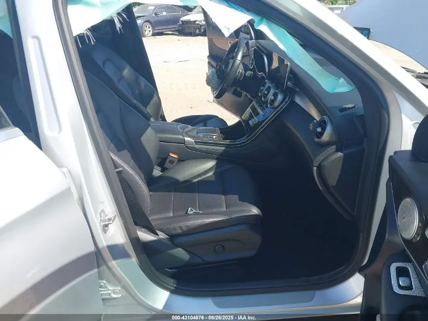 2020 MERCEDES-BENZ GLC 300 4MATIC