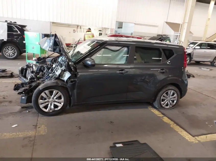 2021 KIA SOUL LX