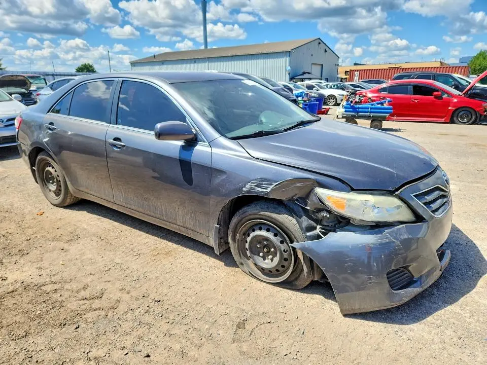 2010 TOYOTA CAMRY BASE  