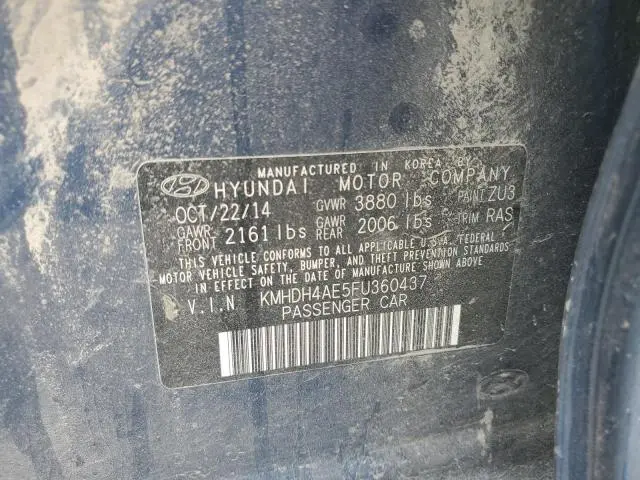 2015 HYUNDAI ELANTRA SE  