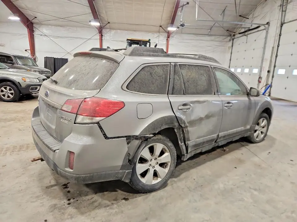 2011 SUBARU OUTBACK 2.5I LIMITED  