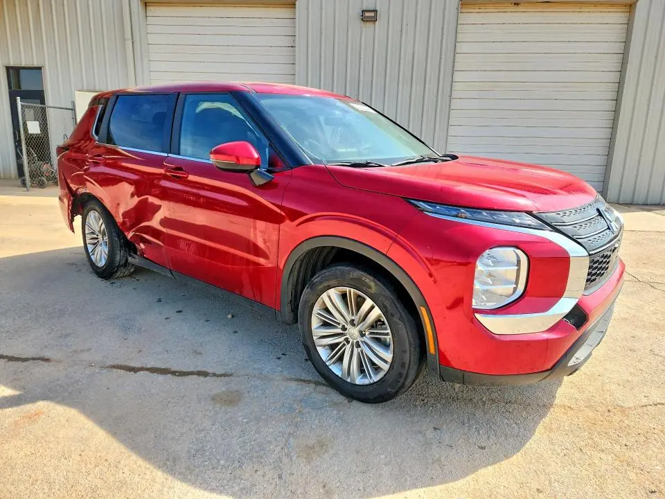 2024 MITSUBISHI OUTLANDER ES  