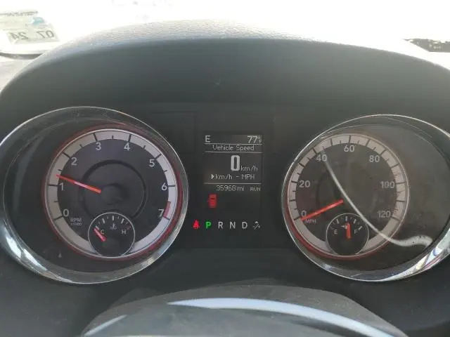 2011 DODGE GRAND CARAVAN CREW  