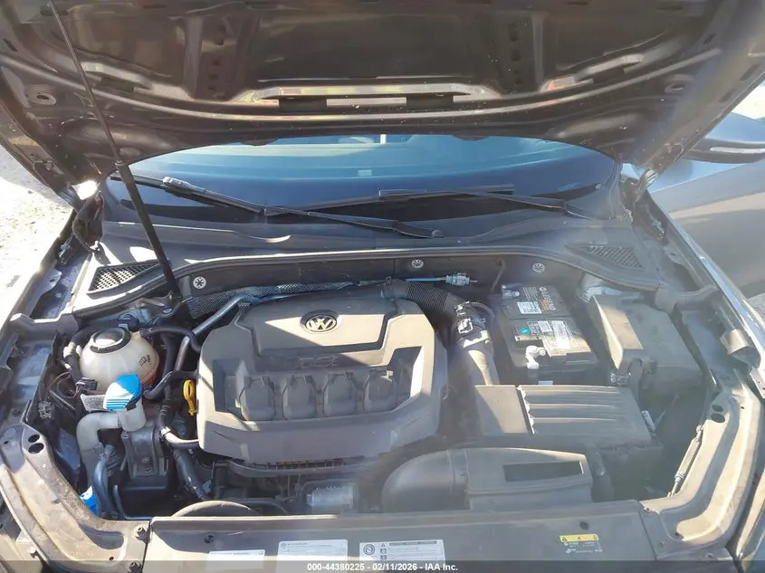 2018 VOLKSWAGEN PASSAT 2.0T R-LINE/2.0T S