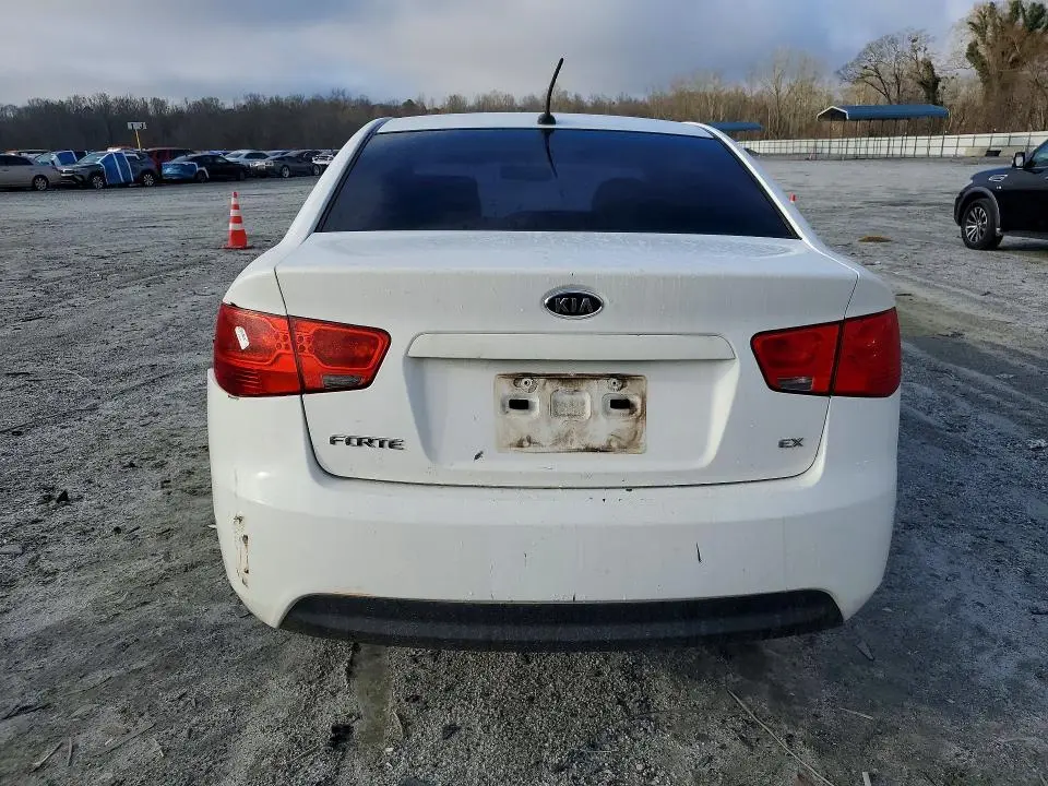 2010 KIA FORTE EX  