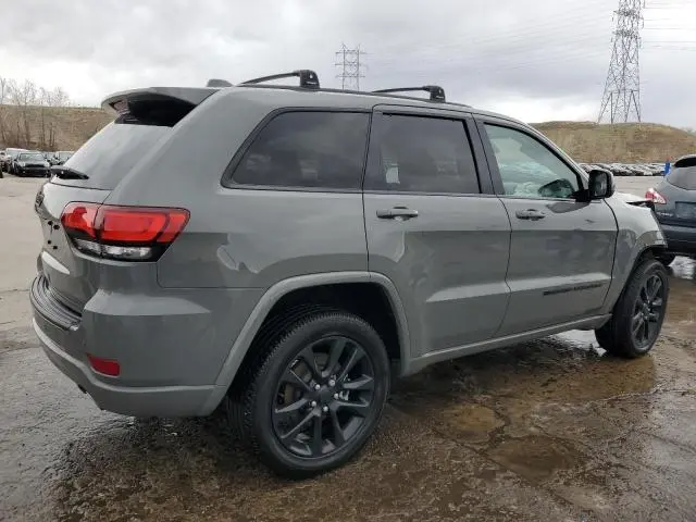 2022 JEEP GRAND CHEROKEE LAREDO E  