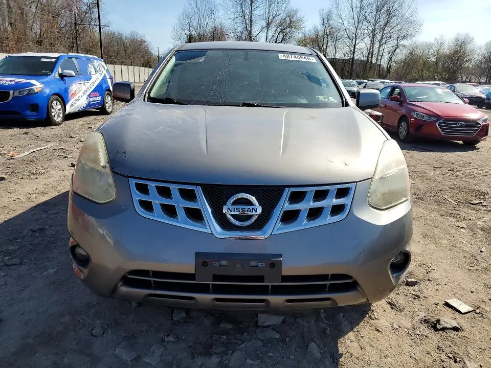 2013 NISSAN ROGUE S  