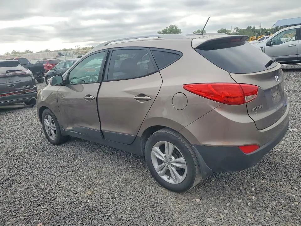 2013 HYUNDAI TUCSON GLS  
