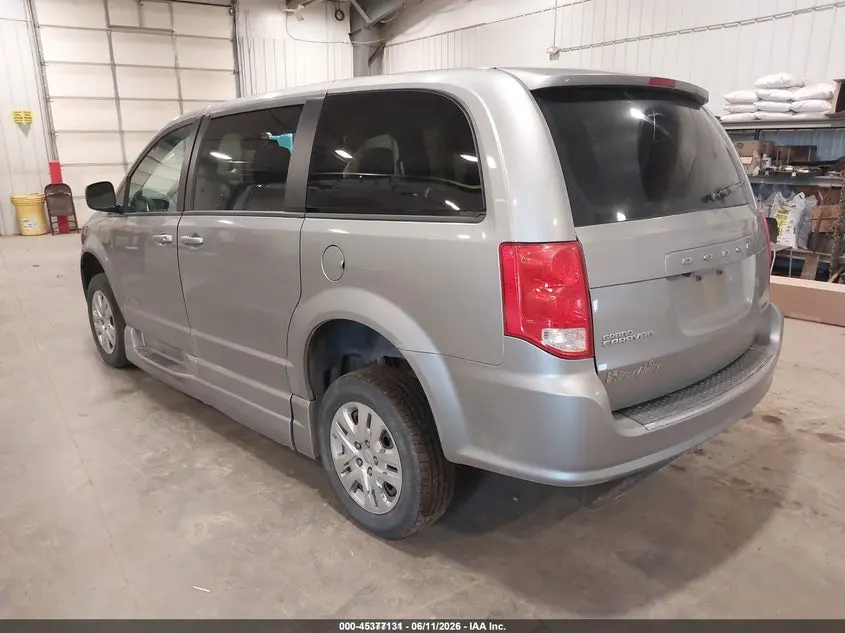 2018 DODGE GRAND CARAVAN SE