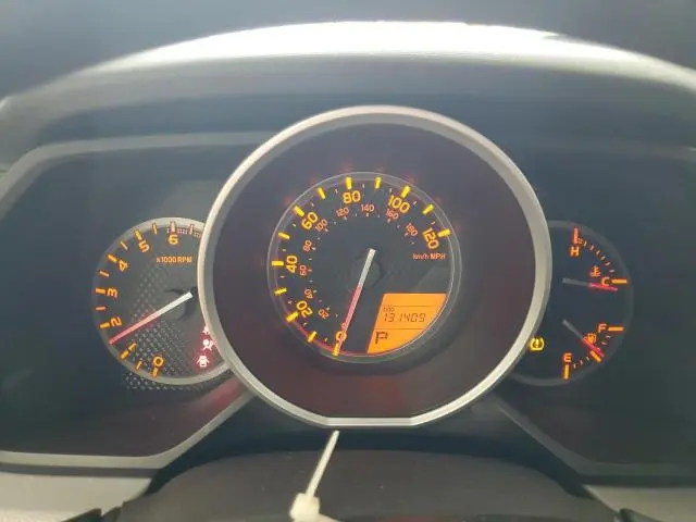 2011 TOYOTA 4RUNNER SR5  