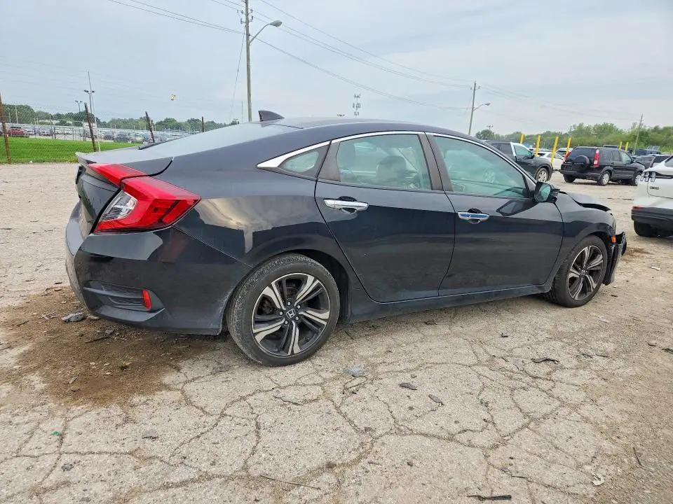 2017 HONDA CIVIC TOURING  