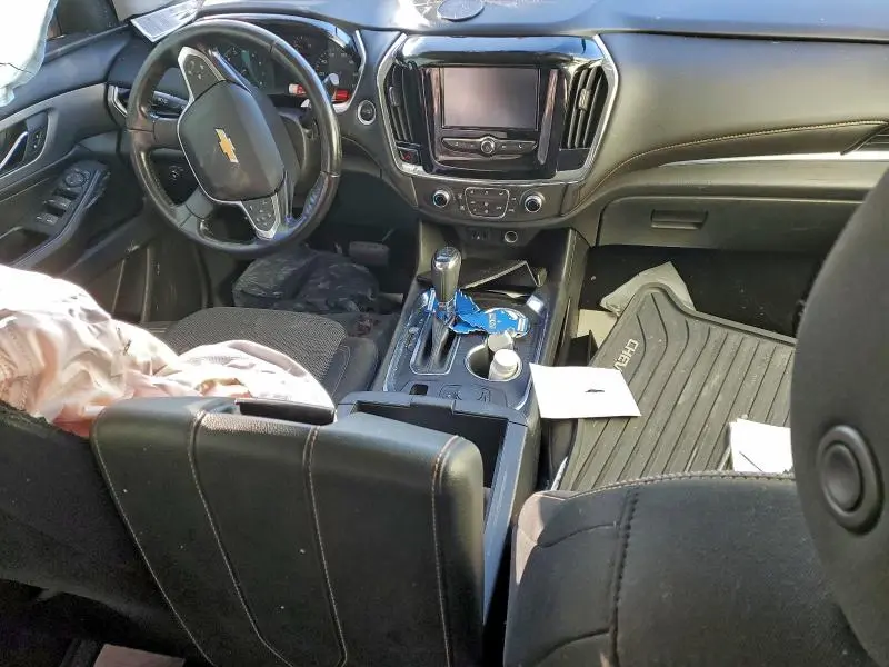 2018 CHEVROLET TRAVERSE LT  