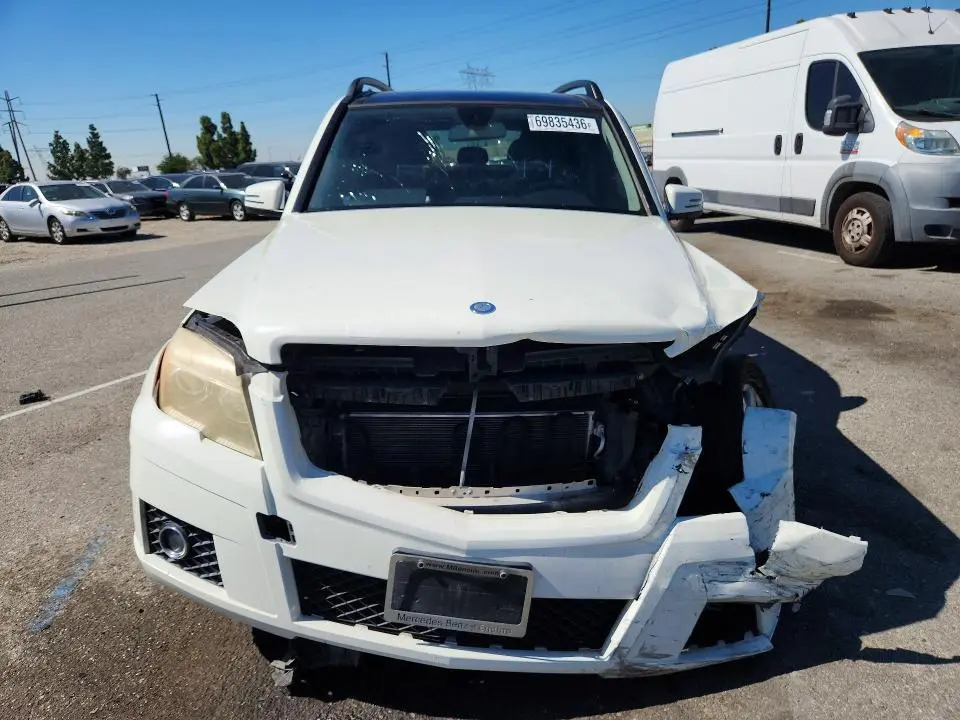 2011 MERCEDES-BENZ GLK 350  
