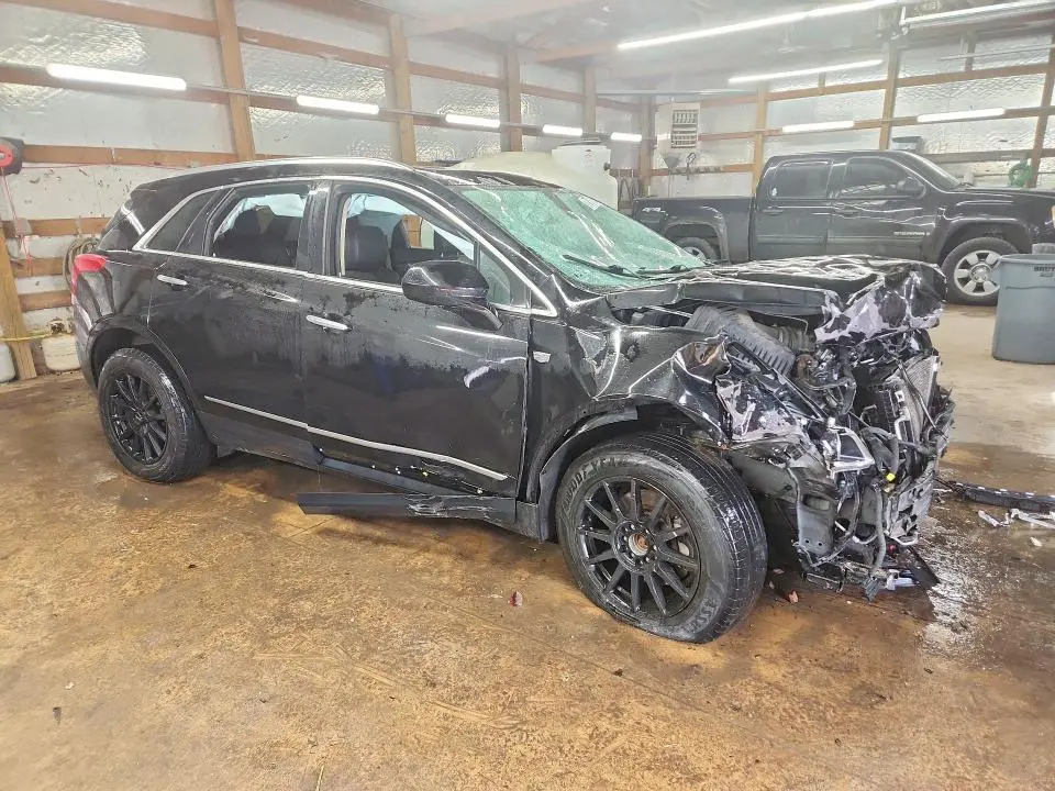 2018 CADILLAC XT5 LUXURY  