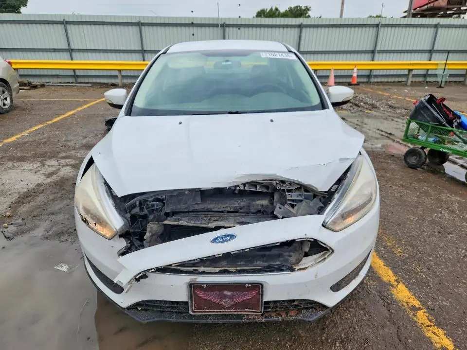 2017 FORD FOCUS SE  
