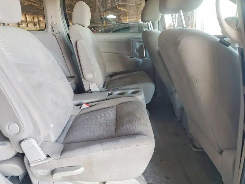 2015 NISSAN QUEST 3.5 S  