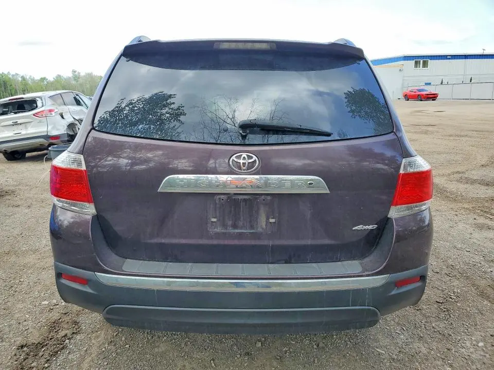2013 TOYOTA HIGHLANDER BASE  