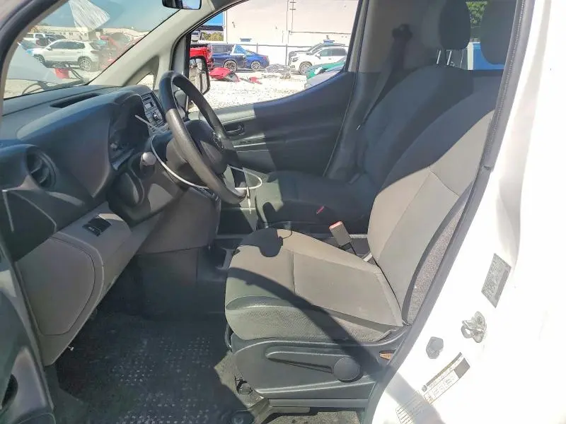 2016 NISSAN NV200 S  