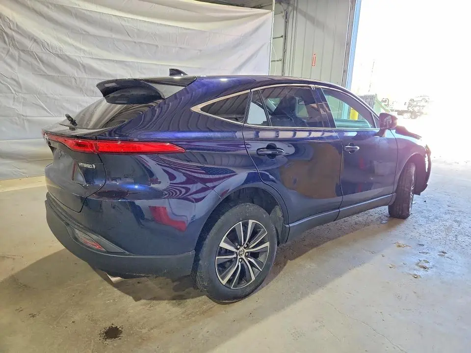 2022 TOYOTA VENZA LE  
