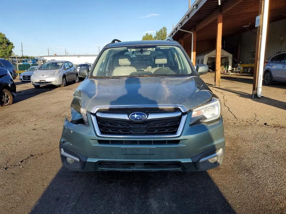 2017 SUBARU FORESTER   