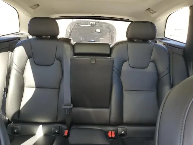 2024 VOLVO XC60 CORE  