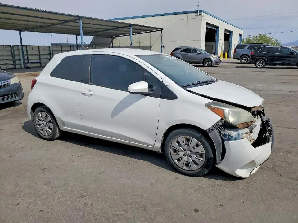 2015 TOYOTA YARIS 3-DOOR L  