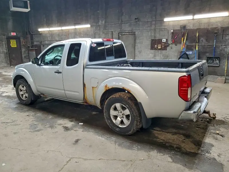 2010 NISSAN FRONTIER KING CAB SE  