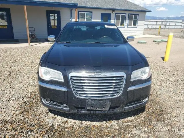 2011 CHRYSLER 300C   