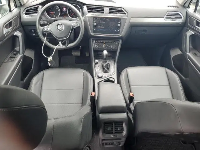 2020 VOLKSWAGEN TIGUAN SE  