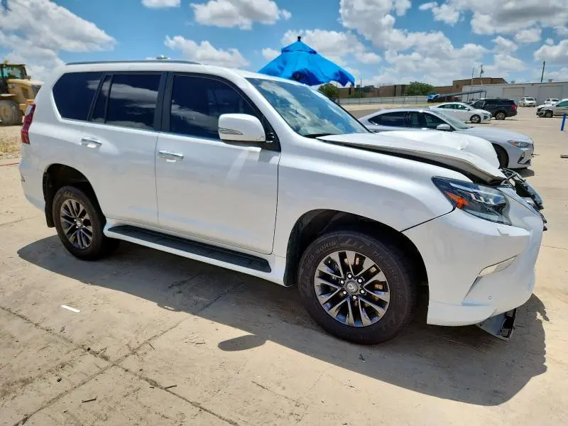 2022 LEXUS GX 460  