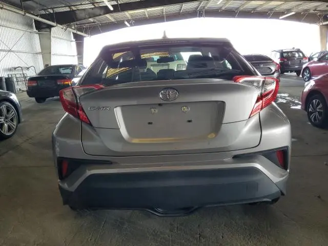 2019 TOYOTA C-HR XLE  