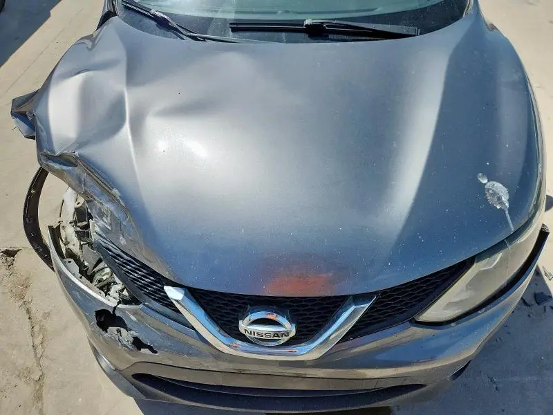 2017 NISSAN ROGUE SPORT S  